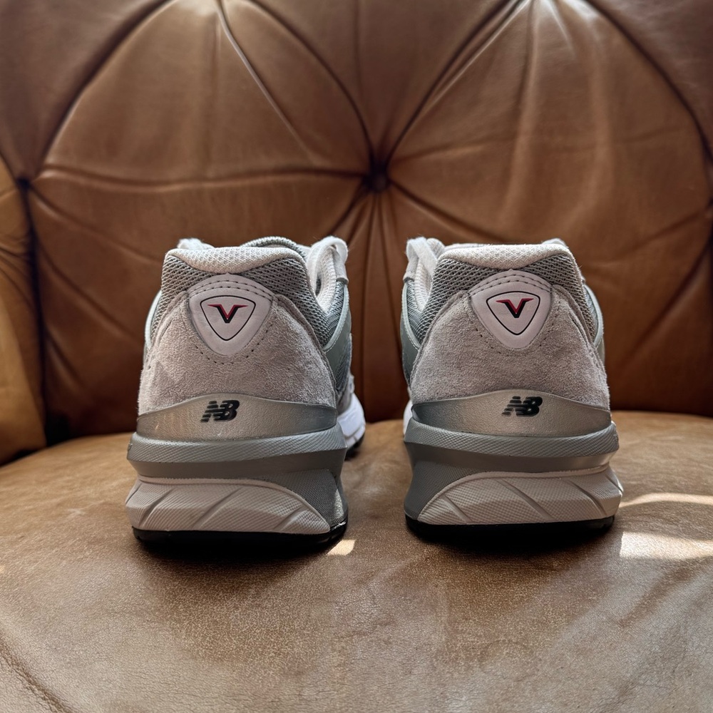 New Balance 990v5 - Picture 4 of 7